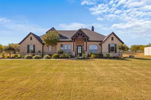 141 Vista Ridge Dr, Decatur, TX 76234 - Photo 1