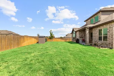 625 Alaina Drive, DeSoto, TX 75115 - Photo 38