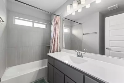 625 Alaina Drive, DeSoto, TX 75115 - Photo 36