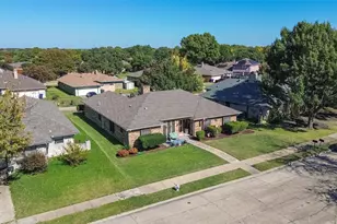 217 Faircrest Dr, Garland, TX 75040 - Photo 2