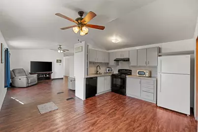 803 Evening Drive, Arlington, TX 76001 - Photo 14