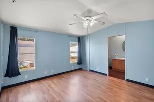 803 Evening Dr, Arlington, TX 76001 - Photo 4