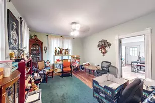 225 N 9th St, Garland, TX 75040 - Photo 10