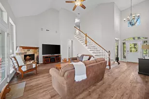 519 Runaway Bay Dr, Runaway Bay, TX 76426 - Photo 12