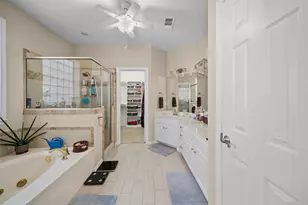 519 Runaway Bay Dr, Runaway Bay, TX 76426 - Photo 22