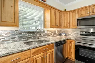 15690 Hilltop Dr, Kemp, TX 75143 - Photo 8