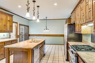 5925 Still Forest Dr, Dallas, TX 75252 - Photo 14