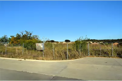 6111 Sportsmans Parkway, Dallas, TX 75211 - Photo 2