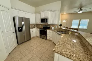 225 Lovers Path Dr, Springtown, TX 76082 - Photo 6