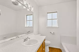 815 N Bledsoe St, Gilmer, TX 75644 - Photo 14