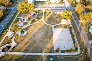 12605 Eagles Bluff, Godley, TX 76044 - Photo 38