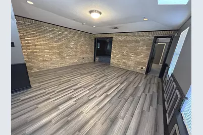 3042 Kiestridge Drive, Dallas, TX 75233 - Photo 14