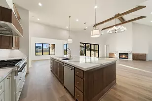 300 Ryker Ln, Gunter, TX 75058 - Photo 18