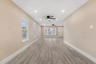 3236 Tom Ellen St, Fort Worth, TX 76111 - Photo 4