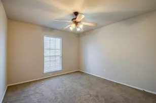 706 Lakeview Dr, Alvarado, TX 76009 - Photo 16
