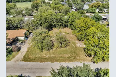 117 Sycamore Lane, Roanoke, TX 76262 - Photo 8