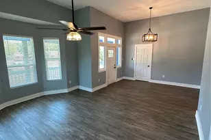 605 S Fordyce St, Blooming Grove, TX 76626 - Photo 8