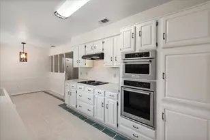 505 Meadow Ridge, Cedar Hill, TX 75104 - Photo 12