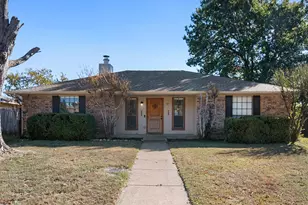 505 Meadow Ridge, Cedar Hill, TX 75104 - Photo 2