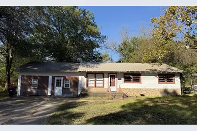 3236 W Kaufman, Paris, TX 75460 - Photo 1