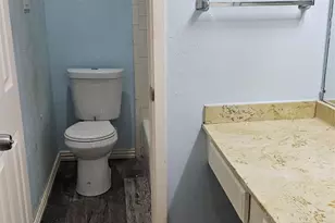 5506 Willow Cir, Fort Worth, TX 76112 - Photo 12