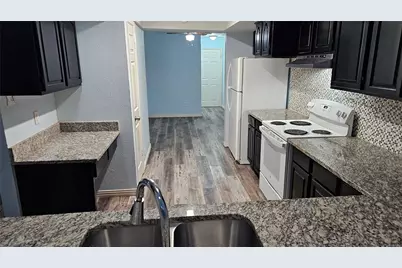 5506 Willow Circle, Fort Worth, TX 76112 - Photo 6