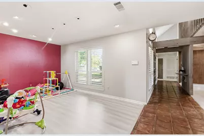 1709 Oakridge Drive, Pantego, TX 76013 - Photo 14