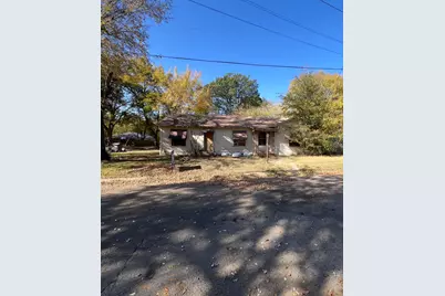 1070 15th Street SE, Paris, TX 75460 - Photo 1