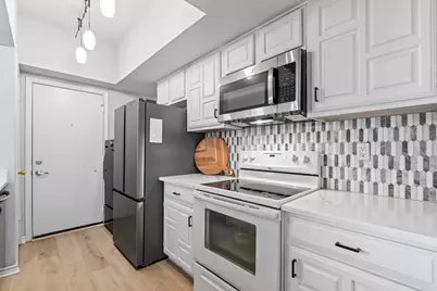 3105 San Jacinto Street #201, Dallas, TX 75204 - Photo 14