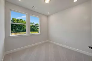 5817 Water Brg Ln, Fort Worth, TX 76109 - Photo 10