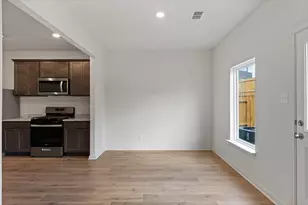 8425 Ft Benton Dr, Ponder, TX 76259 - Photo 4