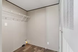 5422 Clear View Dr, Granbury, TX 76048 - Photo 10