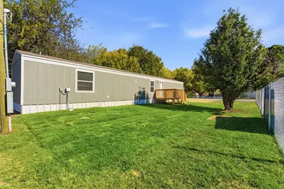 5422 Clear View Drive, Granbury, TX 76048 - Photo 2