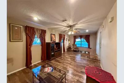 300 Denton Court, Collinsville, TX 76233 - Photo 18