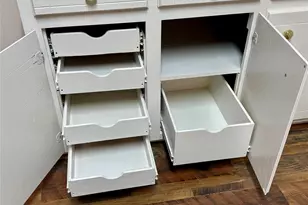 300 Denton Ct, Collinsville, TX 76233 - Photo 10