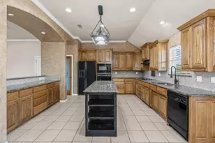 6009 Feather Wind Way, Fort Worth, TX 76135 - Photo 16