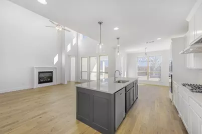 11528 Gloucester Row, Fort Worth, TX 76052 - Photo 6