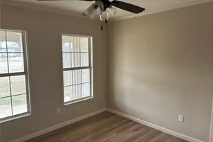 701 E Jefferson Ave, Whitney, TX 76692 - Photo 8