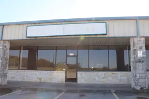 2699 E Quinlan Pkwy, Quinlan, TX 75474 - Photo 1