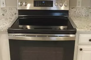 409 Park Meadows Dr, Crowley, TX 76036 - Photo 8