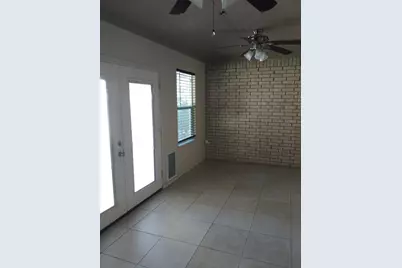 409 Park Meadows Drive, Crowley, TX 76036 - Photo 22