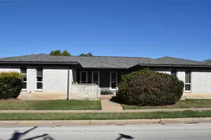 1001 Roky Ct, Fort Worth, TX 76114 - Photo 2