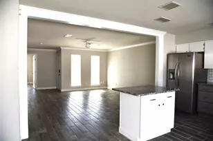 1001 Roky Ct, Fort Worth, TX 76114 - Photo 8