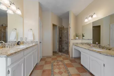 1923 Little Fawn Court, Lewisville, TX 75067 - Photo 14