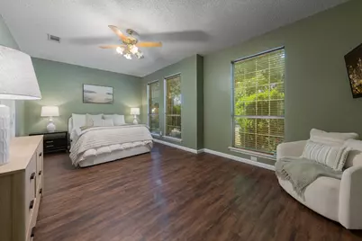 1923 Little Fawn Court, Lewisville, TX 75067 - Photo 12