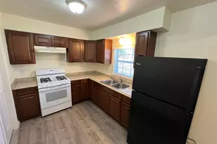 10135 Kittyhawk Ln, Dallas, TX 75217 - Photo 4