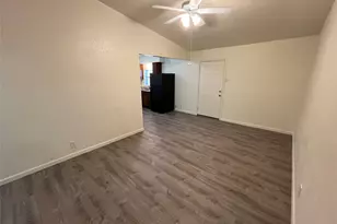 10135 Kittyhawk Ln, Dallas, TX 75217 - Photo 2