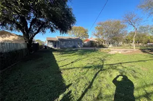 3248 S Llewellyn Ave, Dallas, TX 75224 - Photo 20