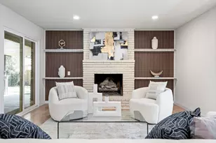 5118 Breakwood Dr, Dallas, TX 75227 - Photo 12