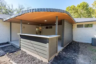 5118 Breakwood Dr, Dallas, TX 75227 - Photo 36